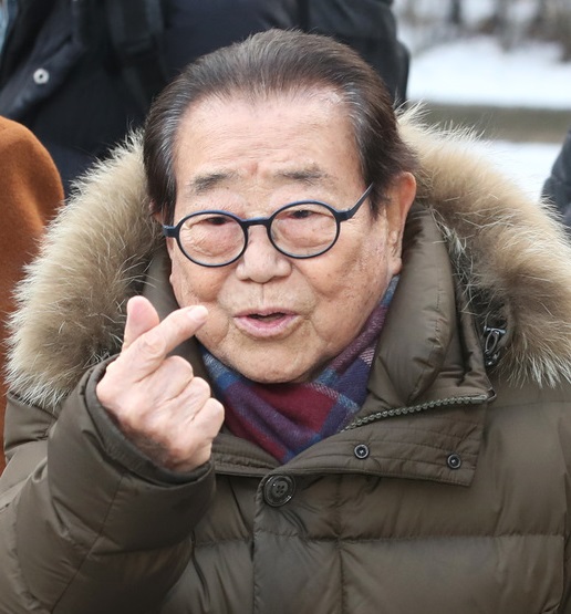 "송해 나이, 올해 93살..'회당 출연료 얼마?'"