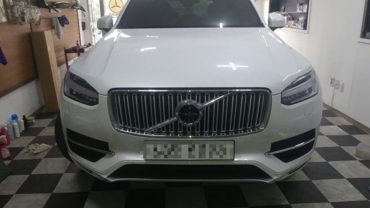 볼보 XC90 헤드라이트 복원 잘못된 UV 코팅 재 작업으로 스트레스에서 해방!