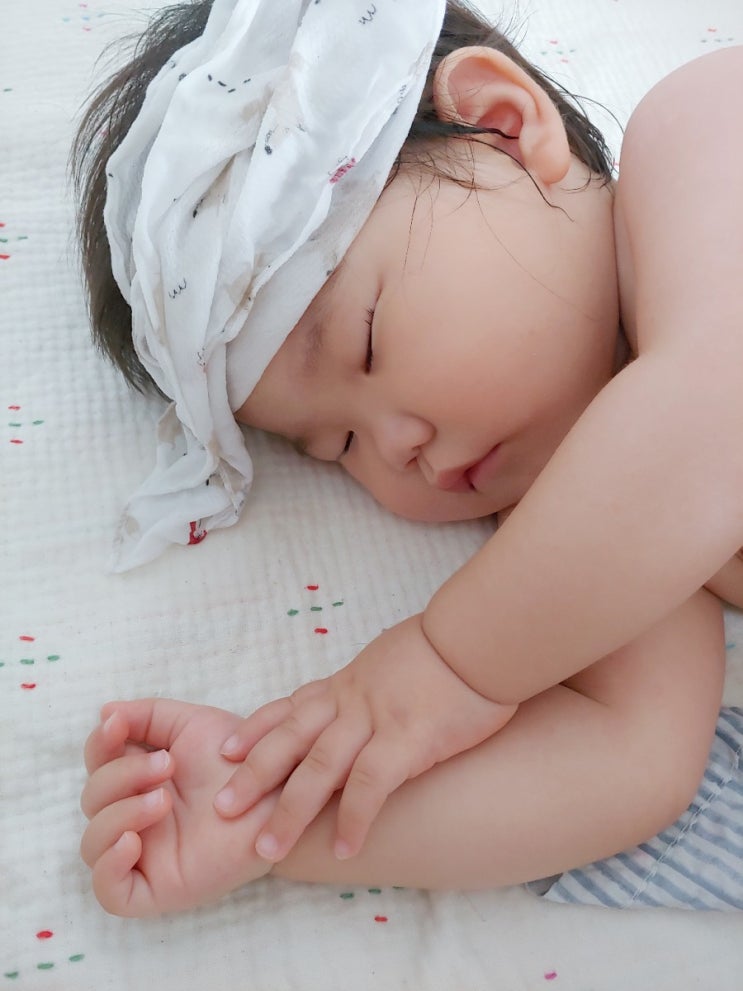  고열 동반 편도염,자연치유...?  휴직 연장, 요즘의 낙(넷플릭스)