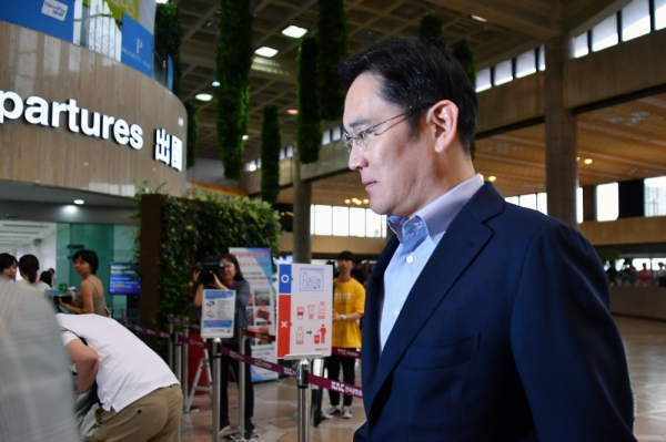  이재용 삼성전자 부회장, 일본 출장에서 수출 규제 해법 찾나?