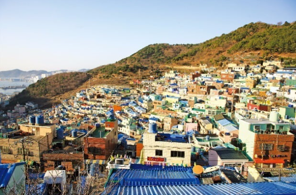 “도시철도 양산선, 복선으로 건설해야”/"숲세권 보다 평세권"…부산에만 통한다는 '아파트의 법칙'/부동산 전문가 절반 이상 "내년 서울 아파트값 상승"