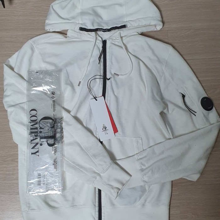  번개장터 cp컴퍼니 후드집업 19ss