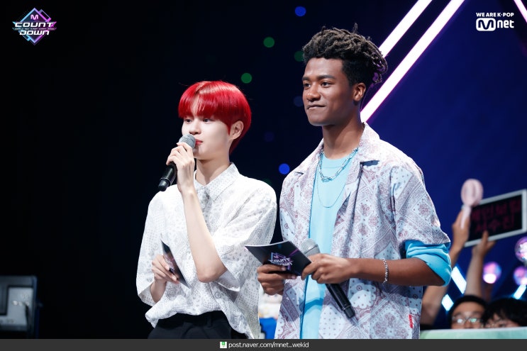 이대휘 - 190708 [ 엠카운트다운 ] 190704 엠카운트다운 MC 이대휘&한현민 현장포토