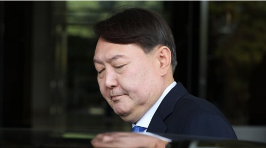  윤석열 청문회…도덕성·檢개혁 놓고 '창과 방패' 대결   