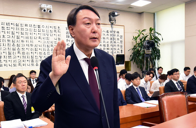  윤석열 인사청문회, 여야 날카로운 신경전 공방