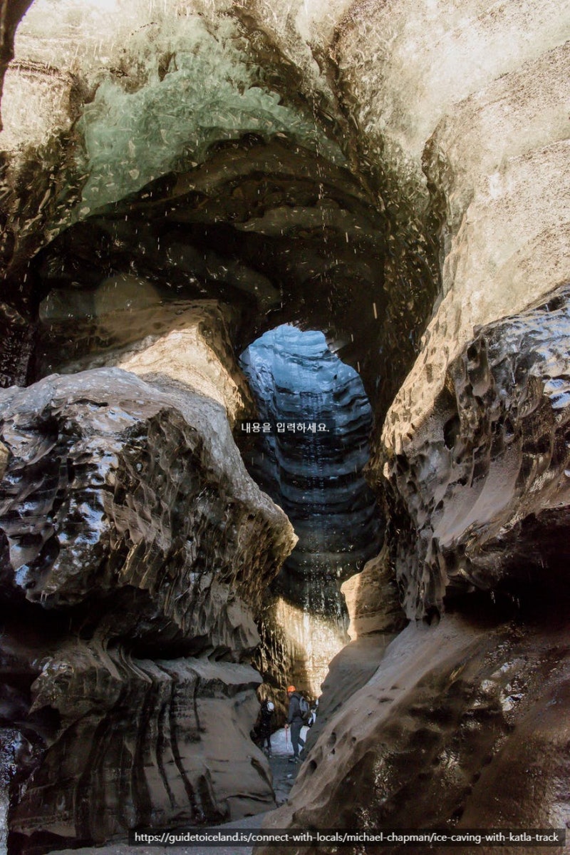 바트나요쿨 국립공원 스카프타펠 아이슬란드의 — 스톡 사진 © MichalBalada #263599870, image size:800x1199