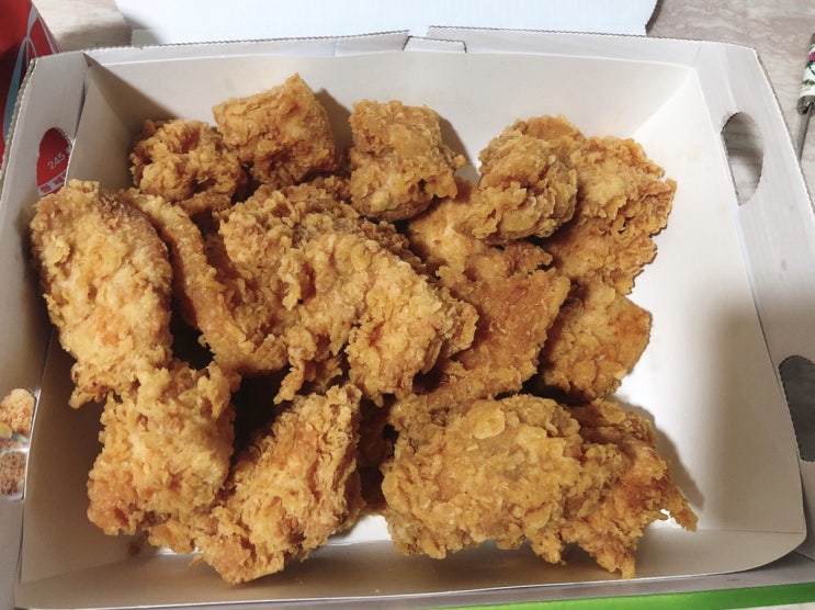  BBQ 신메뉴 황금올리브순살 !