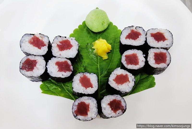 일식조리기능사 실기연습 - 참치김초밥과 김초밥 : 네이버 블로그