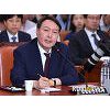 윤석열, 거짓말 논란.."변호사 내가 소개" 녹취 파일 등장 윤석열, 거짓말 논란.."변호사 내가 소개" 녹취 파일 등장