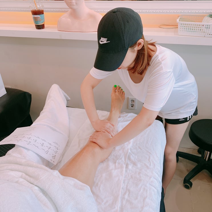  부평피부미용학원, 자격증부터 탄탄하게 준비하기!