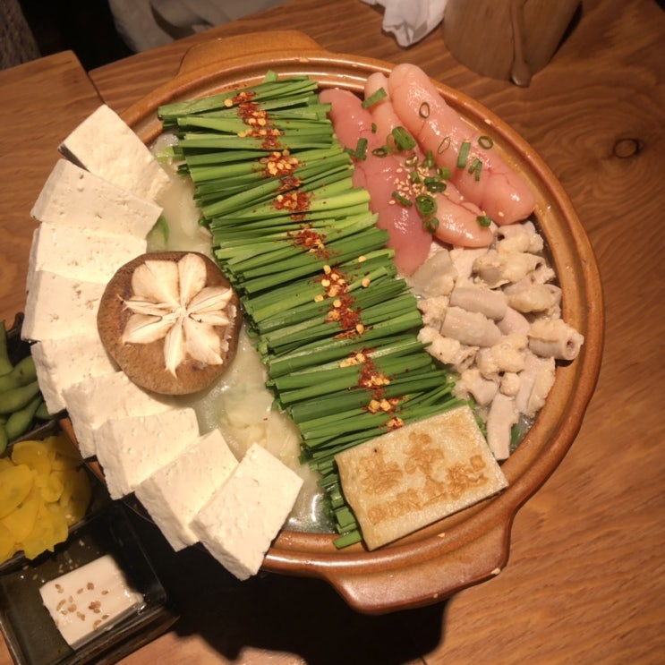  신사 맛집 명란모츠나베 채끝살 화로구이 분위기 이자카야 "오호리준 신사 가로수길점"