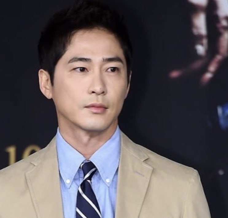  성추행 망신살 배우 강지환 사주팔자