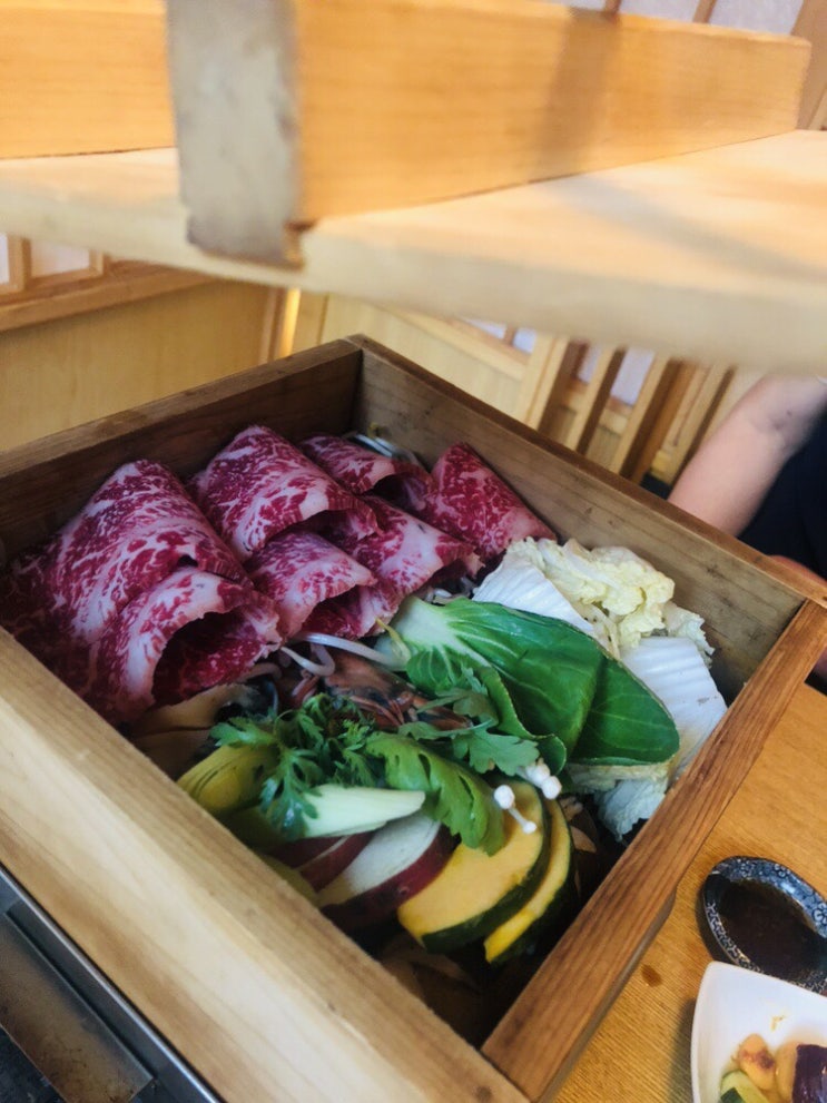  [청담 맛집] 청담 마코토 편백나무찜