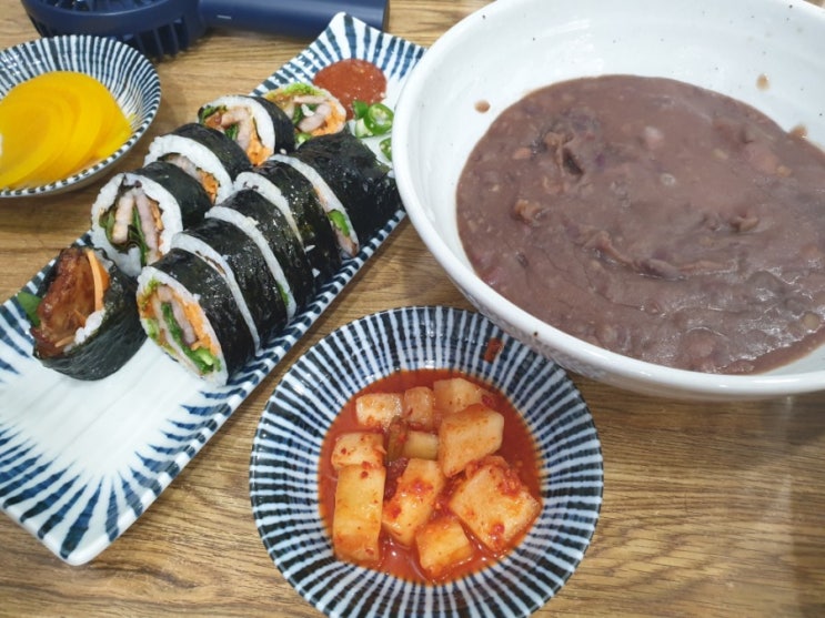  부산근교, 부산여행, 통영여행, 동피랑마을, 일상탈출, 통영에 놀러가자,통영별미, 우짜, 빼데기죽, 삼겹살김밥