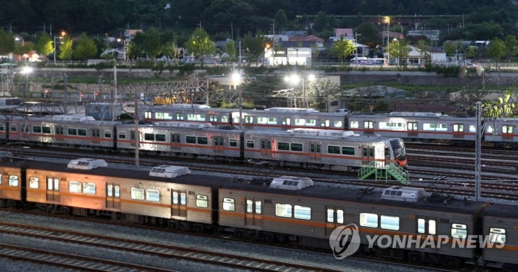  부산지하철 노사 막판 협상 결렬…노조 "10일 새벽 파업"