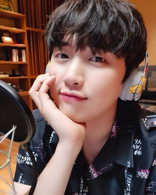 190709 B1A4 산들의 별이 빛나는 밤에 366번째-1주년 축하 축하 별밤지기와 1년간의 쌓인 추억이 이만큼 앞으로도 쌓일 추억에 행복