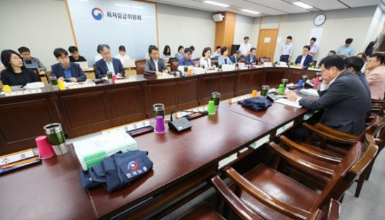  노동계, 최저임금위 복귀…"내년 최저임금 결정 중대성 고려"  