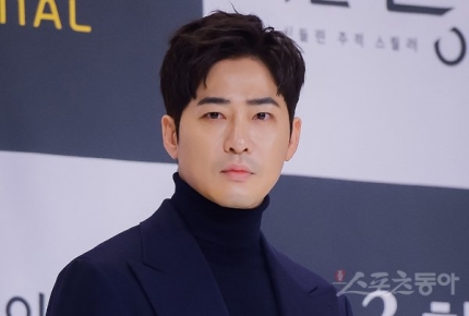 강지환 긴급체포…경찰 “성폭행 혐의, 구속영장도 검토” 강지환 긴급체포…경찰 “성폭행 혐의, 구속영장도 검토”