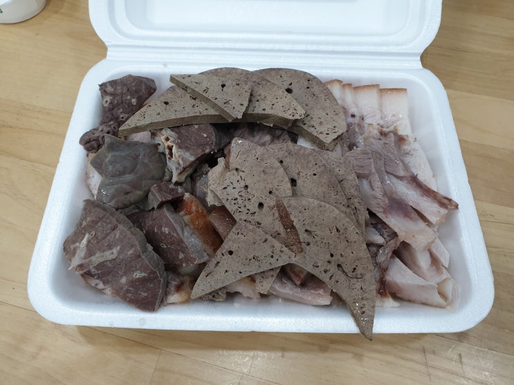  [골프존파크 동탄역점 일상...탑골 순대국 머리고기 수육 feat 금정산성 막걸리, 고객들의 선물] 화성시 오산동 동탄역 퍼스트프라자 9층