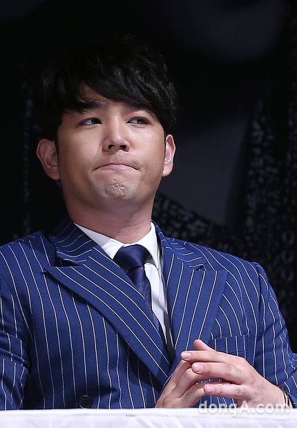  강인 탈퇴, "슈퍼주니어 이름 내려놓는다..멤버+팬들께 죄송