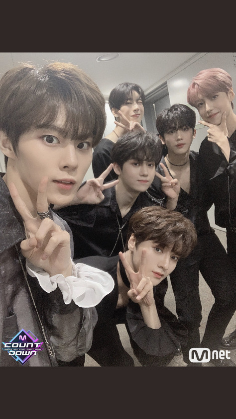  [프로듀스x101]컨셉평가 'U Got It'_엠카 후기(feat.절대센터 김우석) + 포토타임 추가