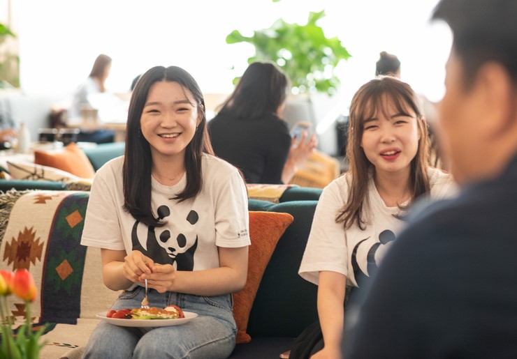  [인터뷰] 양현정 인턴, 촛불만 켜놓고 오순도순 이야기하던 어스아워 기억 WWF활동으로 이어져…