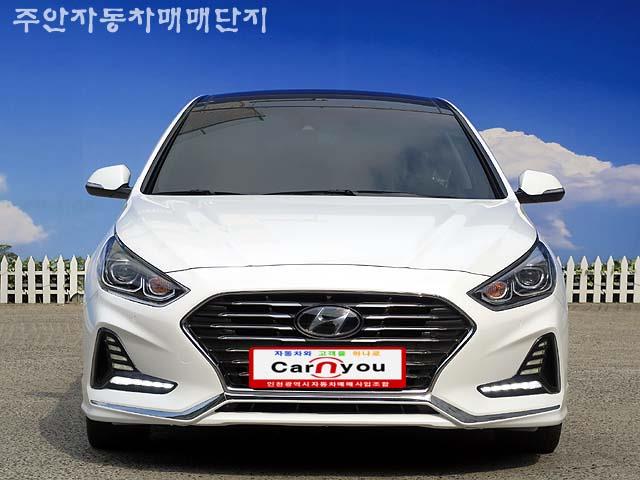 현대 소나타뉴라이즈 2.0 프리미엄 스페셜 / 2018년식 / 33,842km / 오토 / 가솔린 / 948170461 현대 소나타뉴라이즈 2.0 프리미엄 스페셜 / 2018년식 / 33,842km / 오토 / 가솔린 / 948170461