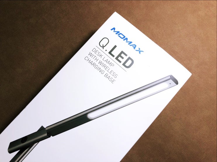  책상 LED 스탠드 momax Q.LED