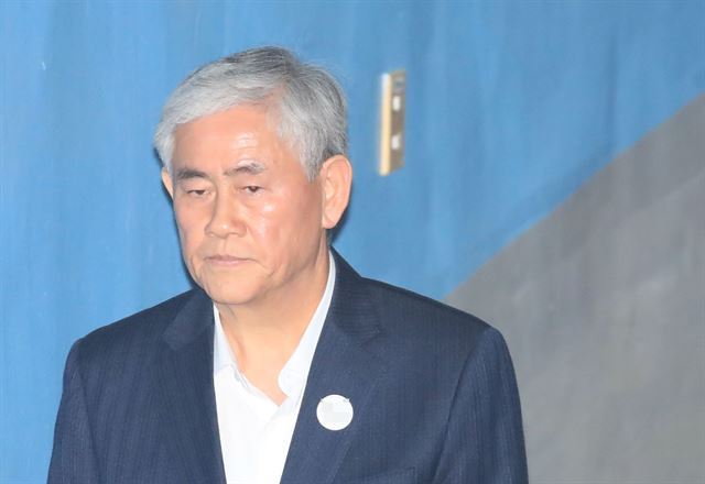  최경환, 대법 징역 5년 확정 '의원직 상실'