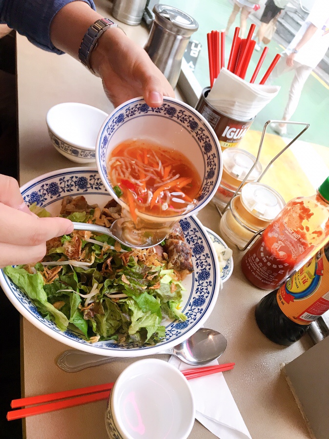 [신촌 맛집] 베트남 음식점 “맘맘 테이블”
