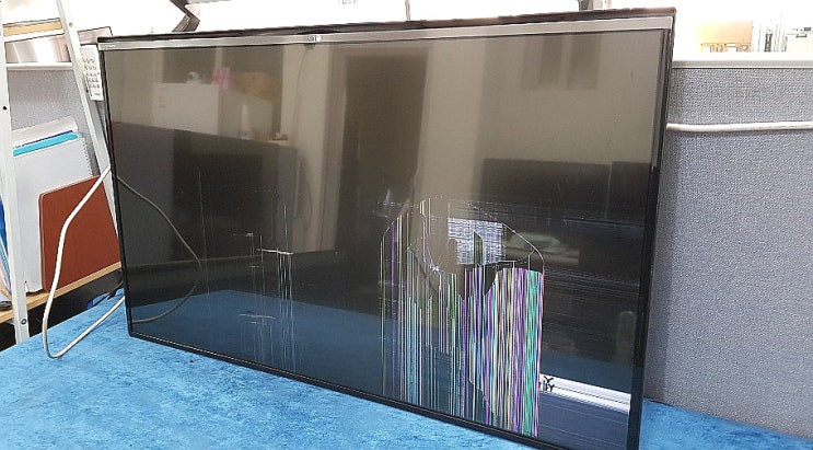  43UF6700, 원미동 TV 화면 깨짐 고쳐봤어요