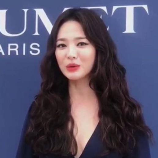  송혜교 모나코 행사패션/송중기와 파경후 두번째 근황