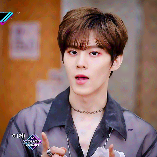  프로듀스 x 101 엠카 김우석 갓벽했석!