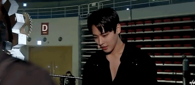  [프로듀스 X 101] 10화 _ 빅톤 최병찬 보정 움짤 모음