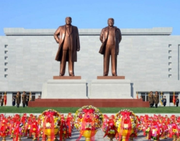  (천국 다니엘3  환란 죽음에서 구출2 우상숭배에서 죽으면 죽으리다.사드락과 메삭과 아벳) 세상은 우상이다. 왜냐면 하나님 멀리하게 하기 때문이다. 그러나 이렇게라도 살아야 한다.