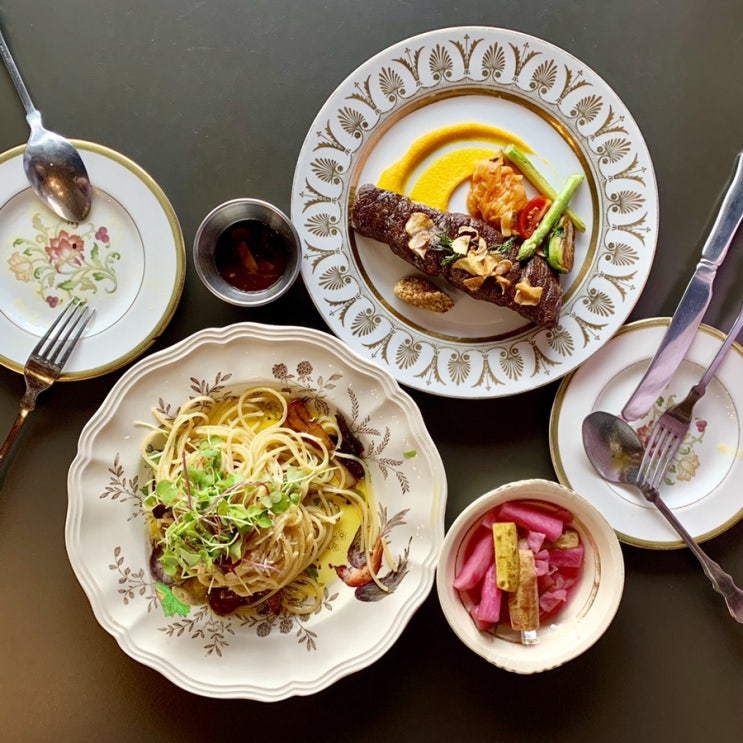  익선동 종로 3가역 나들이_맛집 (?) 투어_살롱순라 & 빠리가옥