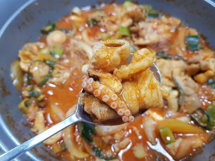  제주에서 먹는 부산낙곱새 포장해서 맛있게 먹었어요