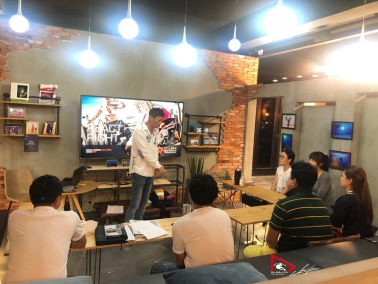  심폐소생술(CPR)/자동제세동기(AED)/산소공급(O2)/리액트라이트교육/EFR/응급상황