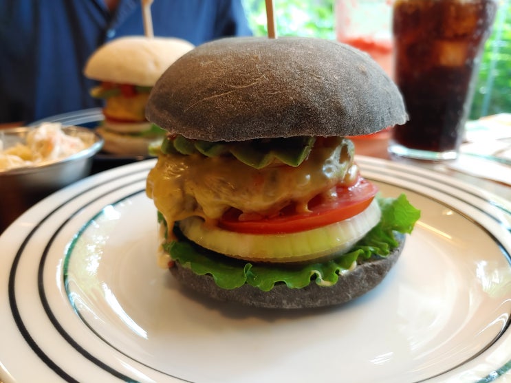  405키친 수제버거 후기 - 강남역 데이트 맛집 추천
