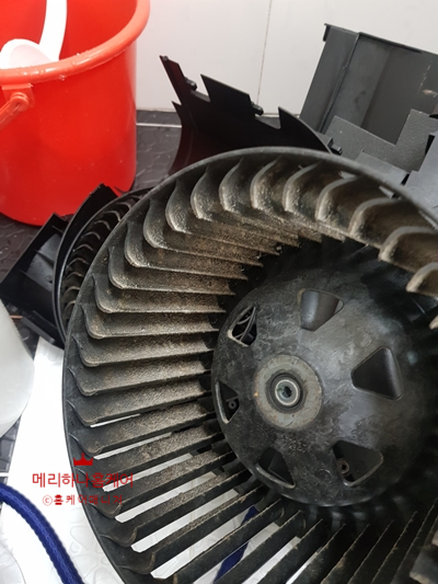  양천구 목동 LG휘센 듀얼스텐드에어컨청소 분해청소