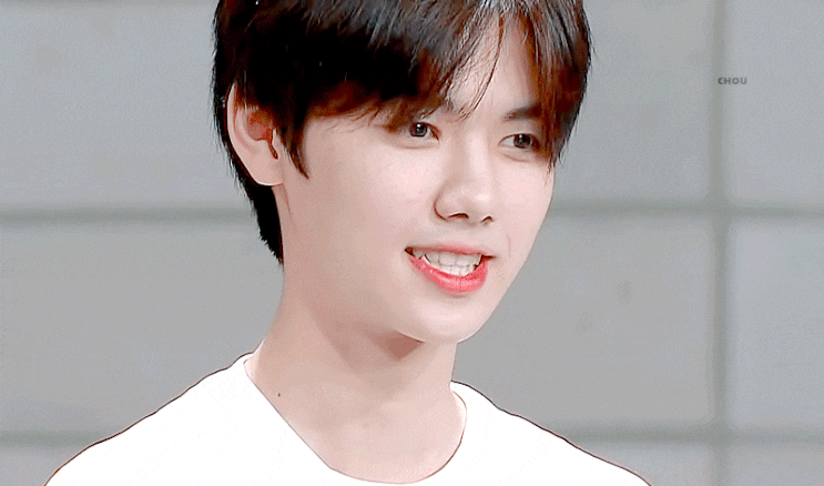  황윤성 강민희 위주 브이앱 움짤