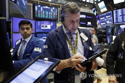  미국 다우지수 사상 최고치 경신