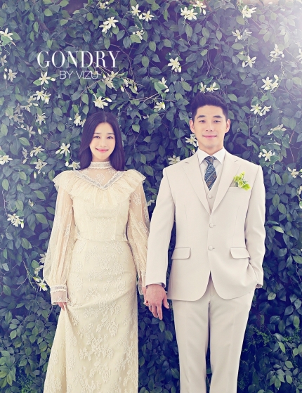 선우선, 오늘 11세 연하 이수민과 결혼…1년 열애 결실 선우선, 오늘 11세 연하 이수민과 결혼…1년 열애 결실