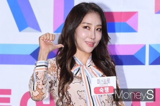 숙행, 이종현과 핑크빛 기류 "알아가는 단계" 숙행, 이종현과 핑크빛 기류 "알아가는 단계"