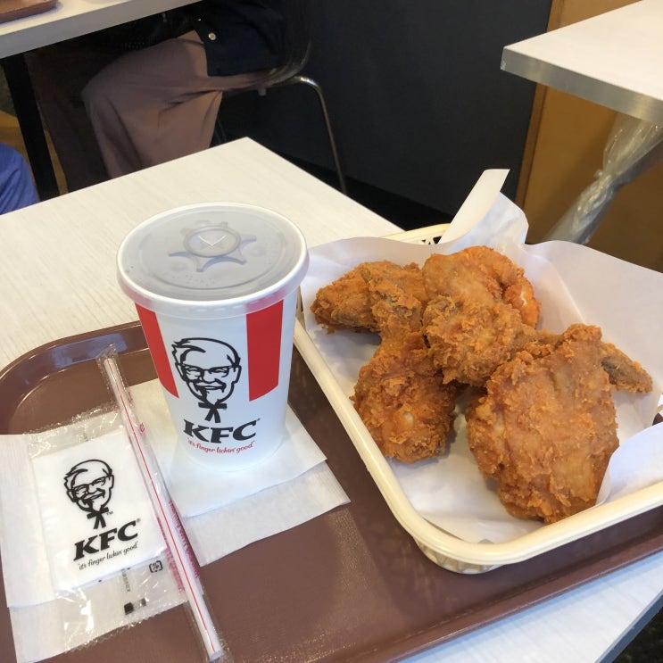 [일본워홀D+12]KFC레드핫치킨,하루종일 뒹굴뒹굴