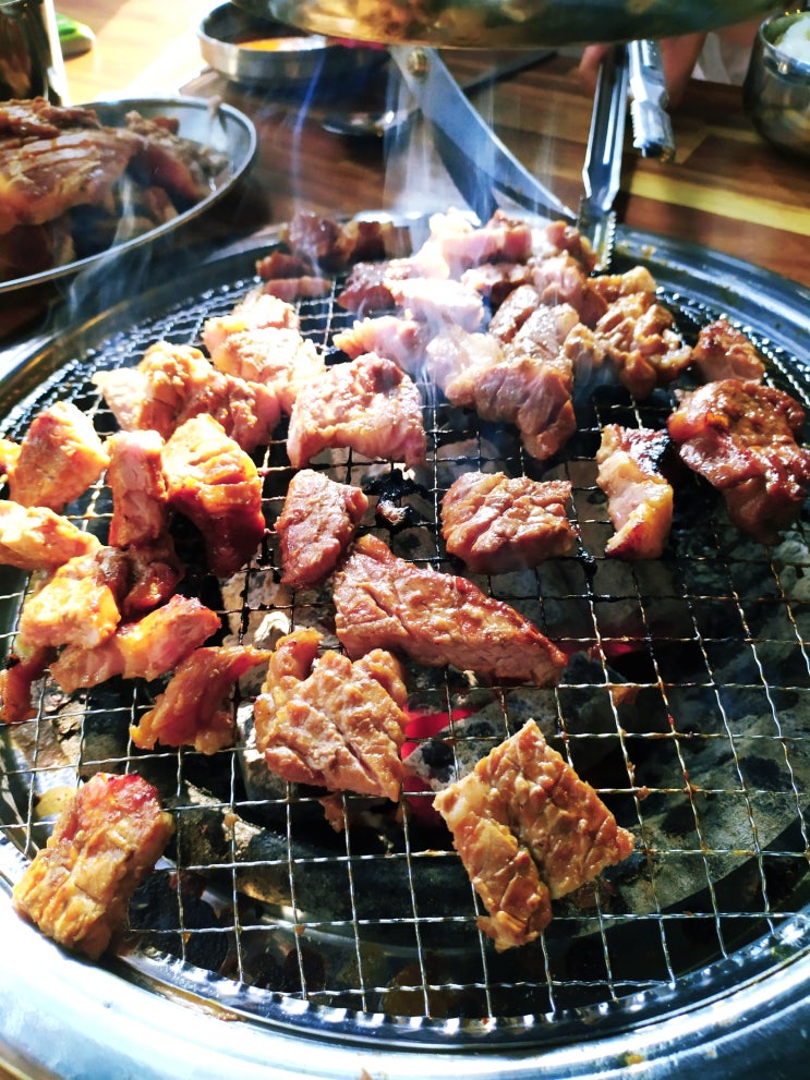  주말기록:)  충북혁신도시 무한리필 돼지갈비 , 이집 맛있네~!