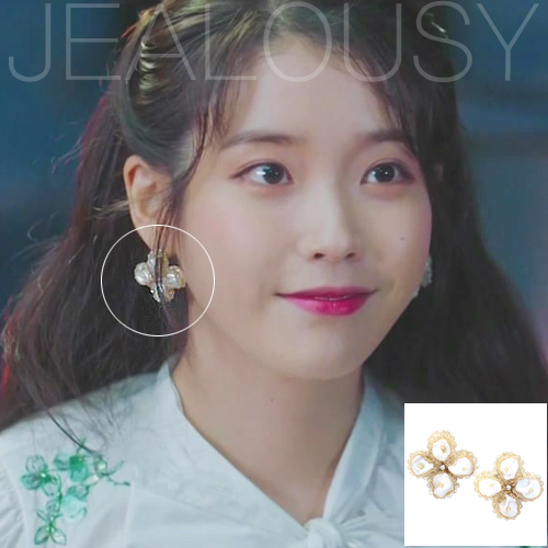  호텔 델루나 아이유 귀걸이 with 젤라시 젤라시귀걸이 아이유패션 아이유스타일 장만월귀걸이 호텔델루나아이유패션