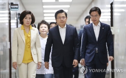정미경 "'세월호 한 척' 갖고 이긴 文대통령, 이순신보다 낫다" 정미경 "'세월호 한 척' 갖고 이긴 文대통령, 이순신보다 낫다"
