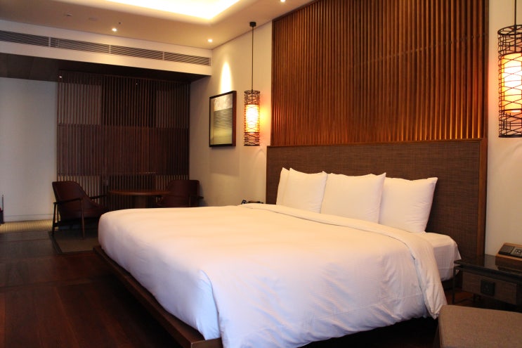  [힐튼 부산 호텔] King Deluxe Room with Ocean View 객실 투숙기