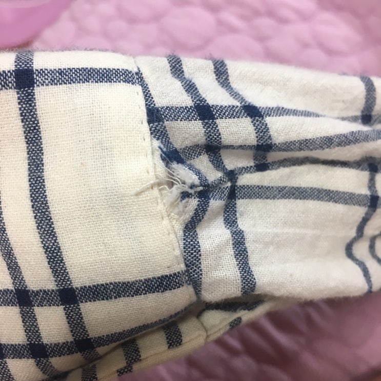  옷 쇼핑몰 메리어라운드 제작셔츠에 대해서 ,, ( •́ ̯•̀ ) 실망했습니다 ,,